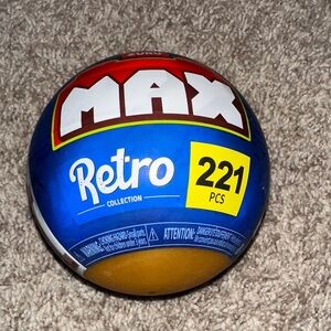 Max Retro 80s Computer brick  Build